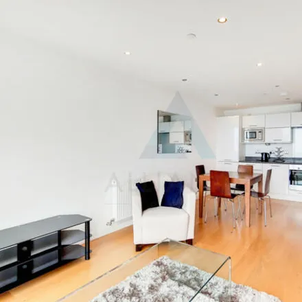 Image 2 - Halo, 158 High Street, Mill Meads, London, E15 2FZ, United Kingdom - Apartment for rent