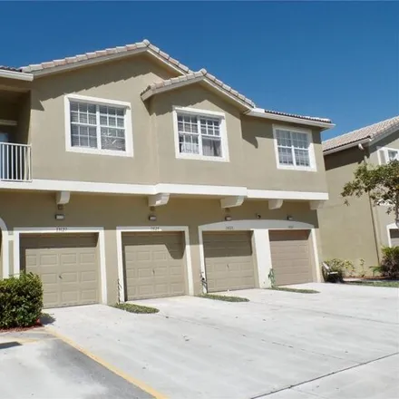 Rent this 3 bed townhouse on 13155 Southwest 44th Street in Miramar, FL 33027