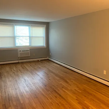 Rent this 1 bed apartment on 35 6th Avenue in Highland Park, NJ 08904