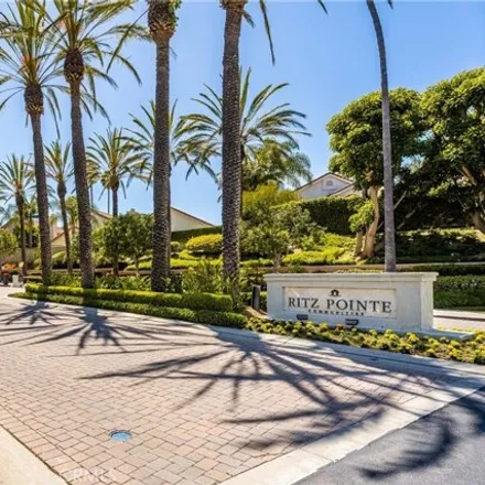 Image 2 - 6 Ritz Pointe Drive, Dana Point, CA 92629, USA - Condo for sale