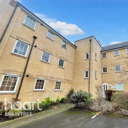Rent this 2 bed apartment on Nowell Close in Bocking Churchstreet, CM7 5BS