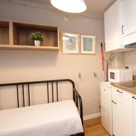 Image 4 - Carrer de Sòcrates, 40, 08030 Barcelona, Spain - Apartment for rent