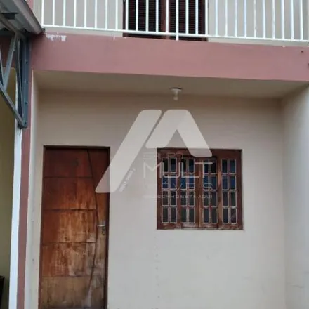 Rent this 2 bed house on Rua Princesa Diana - Gales in Conjunto São Benedito, Jacareí - SP