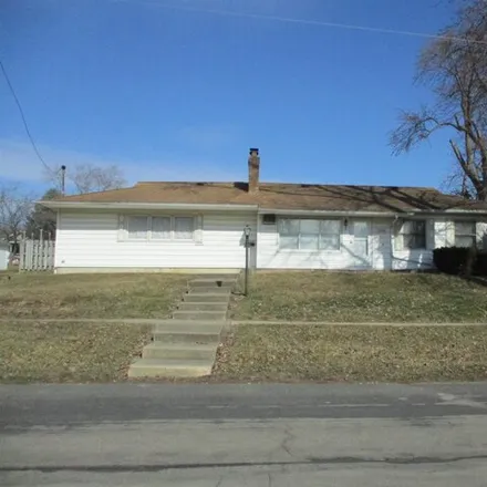 Buy this 2 bed house on 1306 West American Street in Freeport, IL 61032