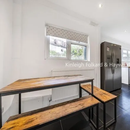 Image 1 - Bassetts Way, London, BR6 7AG, United Kingdom - Duplex for rent