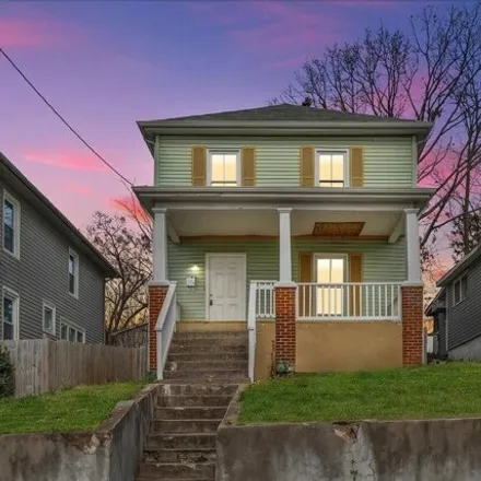 Buy this 2 bed house on 1390 Dale Avenue Southeast in Roanoke, VA 24013