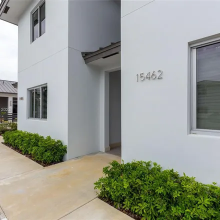 Rent this 3 bed apartment on 15520 Northwest 2nd Avenue in Golden Glades, North Miami