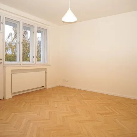 Image 4 - K Fialce 809/28, 155 00 Prague, Czechia - Apartment for rent