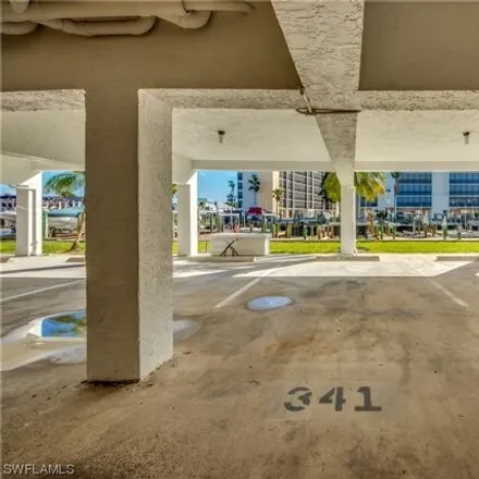 Image 3 - Royal Pelican Condos, Fort Myers Beach, Lee County, FL, USA - Townhouse for sale