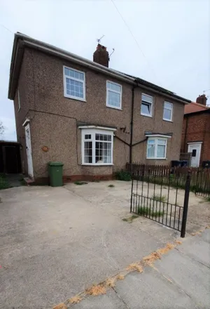Rent this 3 bed duplex on East Close in South Shields, NE34 6PB