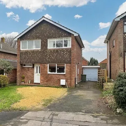 Buy this 3 bed house on 5 Underwood End in Bristol, BS25 5RT