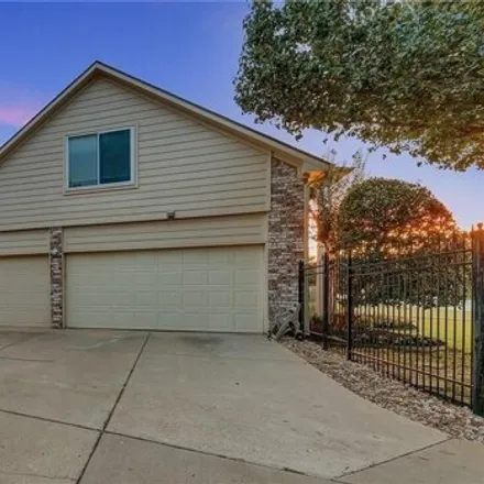 Image 3 - 108 East Chapel Downs Drive, Southlake, TX 76092, USA - House for rent