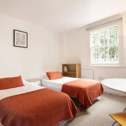 Image 7 - Hotel Indigo London - Kensington, 34-44 Barkston Gardens, London, SW5 0PG, United Kingdom - Apartment for rent