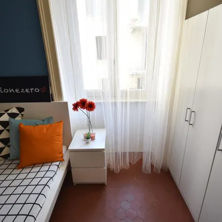 Image 4 - Via Antonio Locatelli 49, 24121 Bergamo BG, Italy - Apartment for rent
