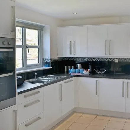 Rent this 3 bed townhouse on Sea Palling in NR12 0UD, United Kingdom