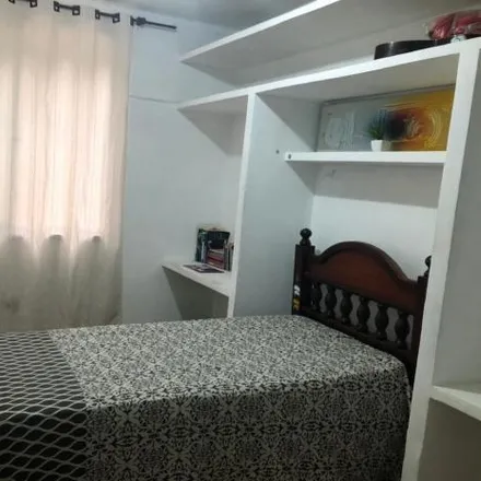 Buy this 2 bed apartment on Travessa Carlos Cruz in Nova Cidade, São Gonçalo - RJ