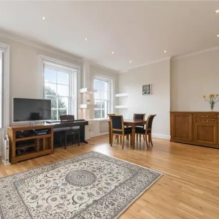 Image 2 - 28 Hyde Park Gardens, London, W2 2NB, United Kingdom - Apartment for sale