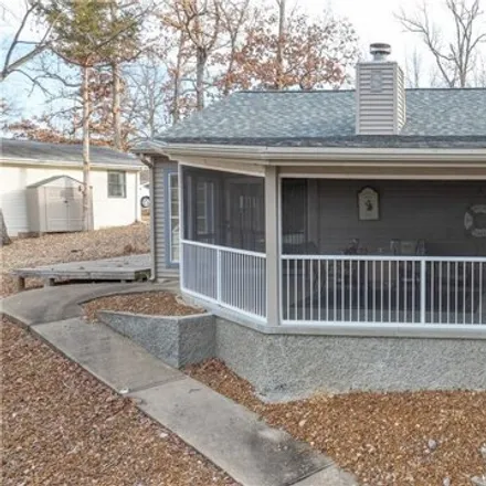 Buy this 3 bed house on 141 Wye Dr in Lake Ozark, Missouri