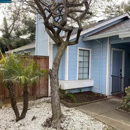Rent this 3 bed house on 678 Azores Circle in Bay Point, CA 94565