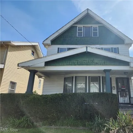 Buy this 3 bed house on 479 E 118th St in Cleveland, Ohio