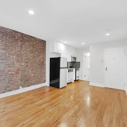 Rent this studio apartment on 98 Christopher Street in New York, NY 10014