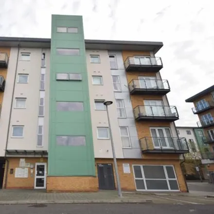 Buy this 2 bed apartment on 14-105 Parkhouse Court in Hatfield, AL10 9QZ