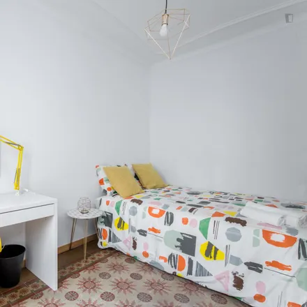 Rent this 3 bed room on Carrer de la Canuda in 11, 08002 Barcelona