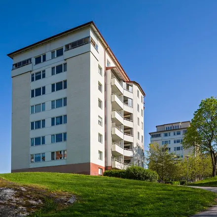 Rent this 3 bed apartment on Norrgårdsvägen in 185 50 Åkersberga, Sweden