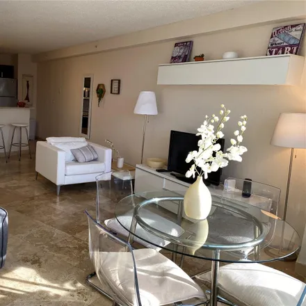 Image 5 - Flamingo Resort Residences, Bay Road, Miami Beach, FL 33139, USA - Condo for sale