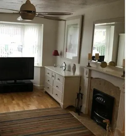 Image 3 - Rivets Meadow Close, Braunstone Town, LE3 3TB, United Kingdom - House for sale