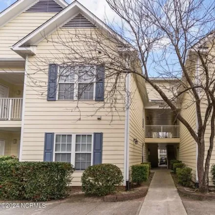 Buy this 3 bed condo on Hunters Trail in Wilmington, NC 28405