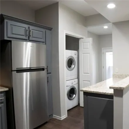 Rent this 2 bed condo on 3318 Knight Street in Dallas, TX 75219