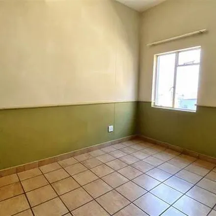 Image 3 - Goud Street, Johannesburg Ward 124, Johannesburg, 2001, South Africa - Apartment for rent