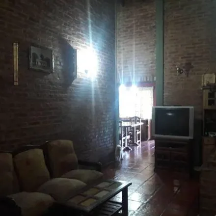 Buy this 3 bed house on Leonardo Rosales 203 in Adrogué, Argentina