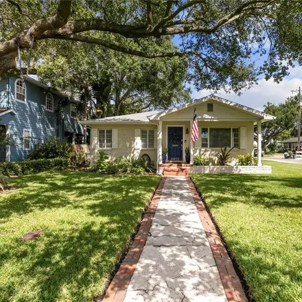 Buy this 3 bed house on 4201 West Obispo Street in Tampa, FL 33629