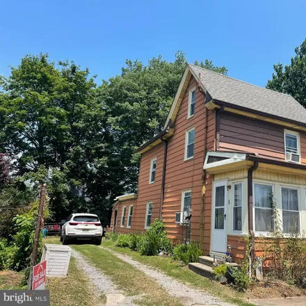 Buy this 2 bed house on 272 South Broad Street in Penns Grove, Salem County