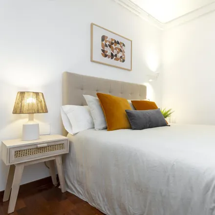 Rent this 2 bed apartment on Carrer de Loreto in 42, 08001 Barcelona