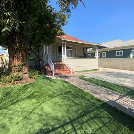Buy this 3 bed house on 619 East 3rd Street in Santa Ana, CA 92701