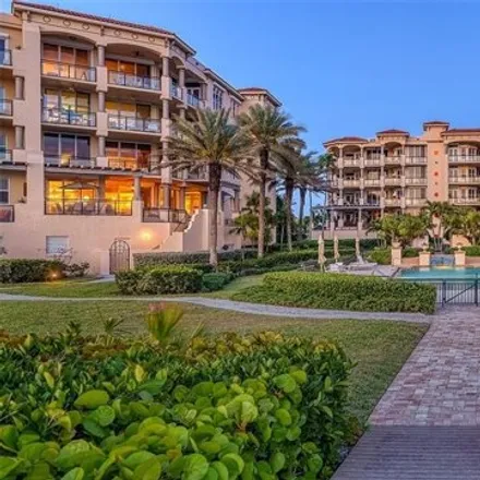 Buy this 4 bed condo on Gulf of Mexico Drive in Longboat Key, Sarasota County