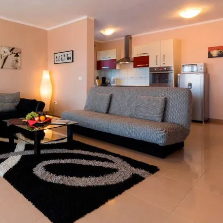 Rent this 1 bed apartment on Ulica Utjeha in 85356 Kunje, Montenegro