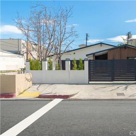 Image 3 - 3207 Carter Avenue, Los Angeles, CA 90292, USA - House for sale