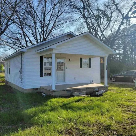Buy this 2 bed house on Tennessee Valley Electric Cooperative in Lewis Street, Savannah