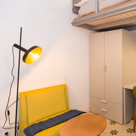 Rent this studio apartment on Navas 14 in Calle Navas, 18009 Granada