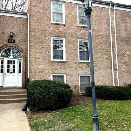 Image 7 - 845 Quince Orchard Boulevard, Orchard Place, Gaithersburg, MD 20899, USA - Condo for sale