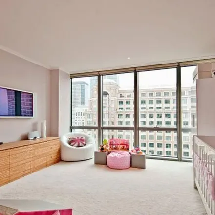 Image 1 - 1 West India Quay, 26 Hertsmere Road, London, E14 4AX, United Kingdom - Apartment for rent