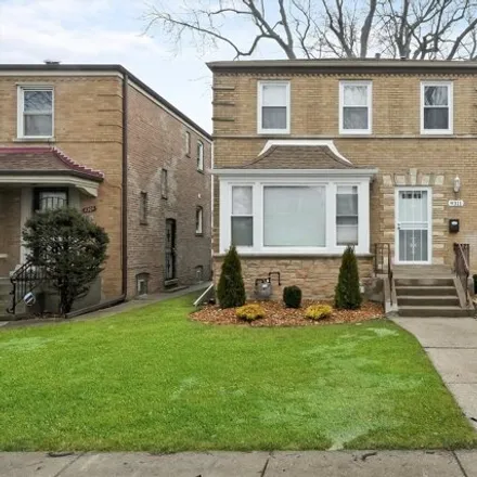 Buy this 3 bed house on 9311 South Justine Street in Chicago, IL 60620