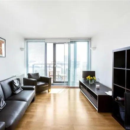 Buy this 1 bed apartment on Elektron Tower in 12 Blackwall Way, London