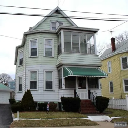 Rent this 2 bed house on 142 Wallington Avenue in Wallington, NJ 07057