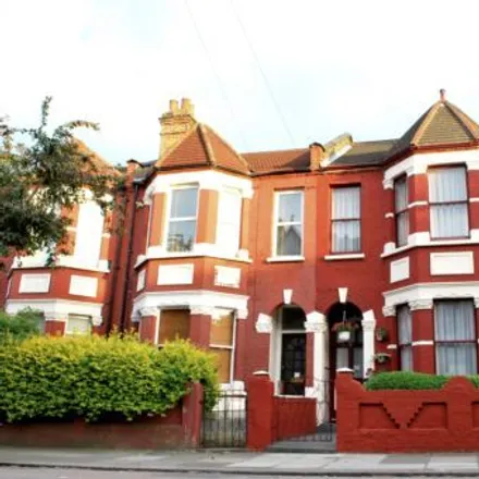 Image 1 - Kimberley Gardens, London, N4 1LE, United Kingdom - Apartment for rent