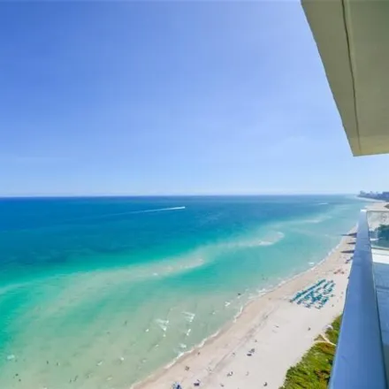 Image 5 - La Perla Ocean Residences, 16699 Collins Avenue, Sunny Isles Beach, FL 33160, USA - Condo for sale
